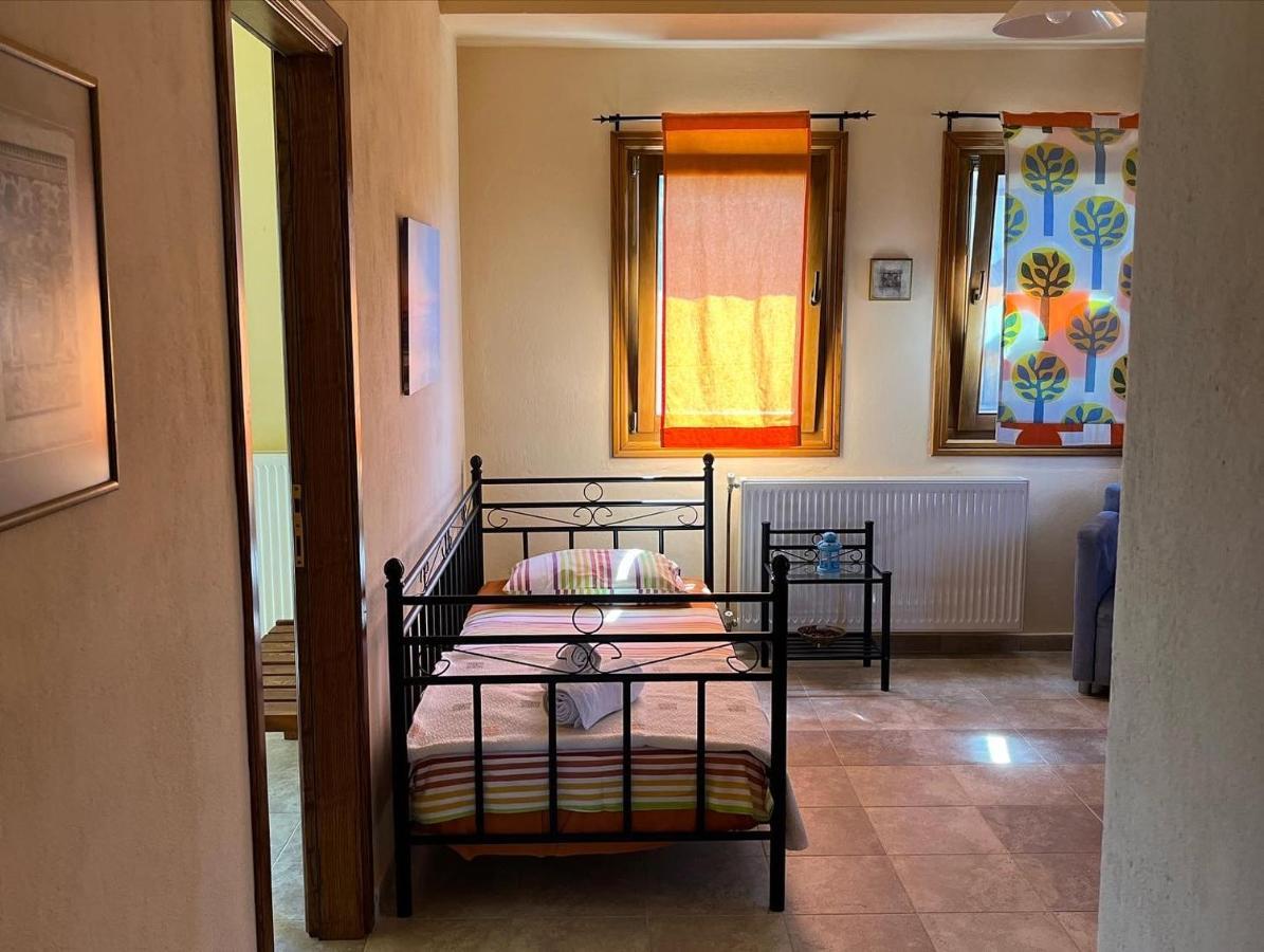 Guesthouse Kaliepia Ierissós Ngoại thất bức ảnh