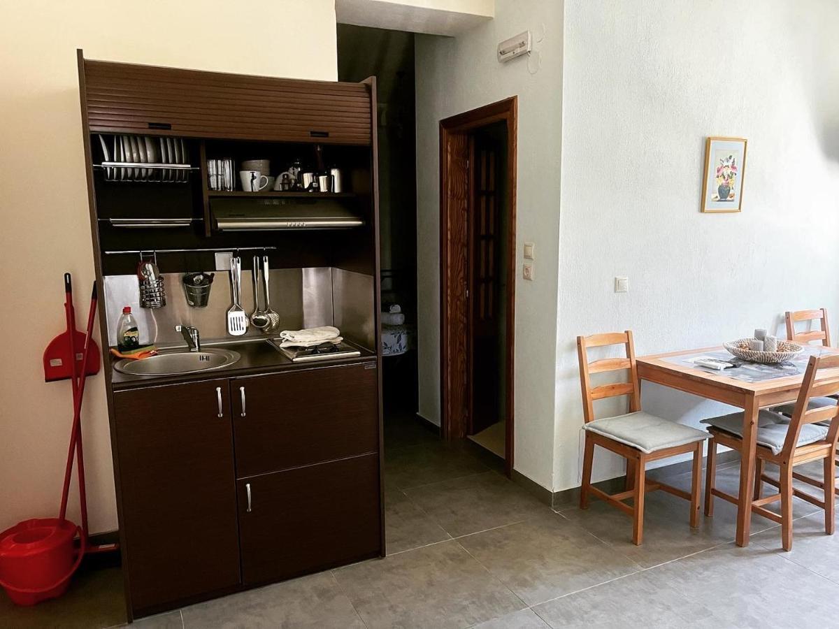 Guesthouse Kaliepia Ierissós Ngoại thất bức ảnh